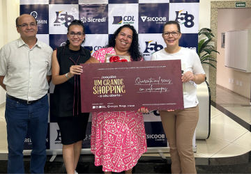 CDL inicia entrega da premiação da promoção “Joaçaba – Um Grande Shopping a Céu Aberto”.