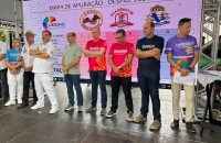 CDL Joaçaba marca presença na apuração das notas do Carnaval