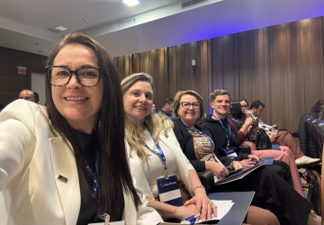 CDL/Mulher e CDL/Jovem  participam do 1º Encontro Estadual Realiza FCDL 2025 em Florianópolis