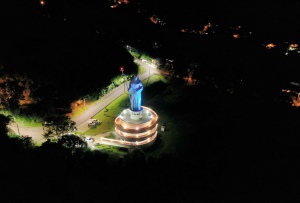 CDL vai modernizar iluminação do Monumento Frei Bruno em Joaçaba